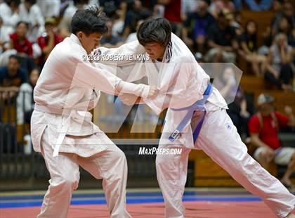 Thumbnail 1 in Eastern Division Tournament (Kaiser High School) photogallery.