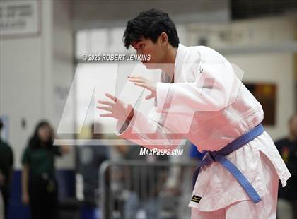 Thumbnail 1 in Eastern Division Tournament (Kaiser High School) photogallery.