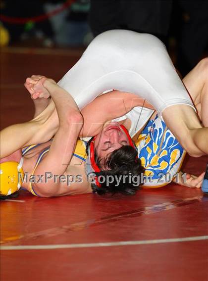 Thumbnail 1 in Rocky Gilmore Tournament Finals @ East Islip HS photogallery.