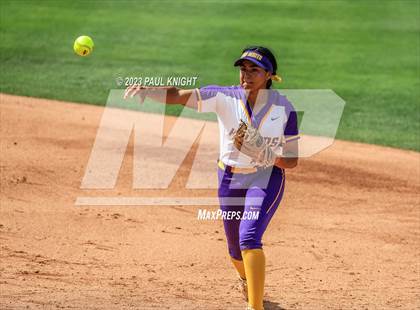 Thumbnail 2 in San Benito @ Pearland (UIL 6A Softball Semifinal) photogallery.