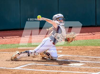 Thumbnail 3 in San Benito @ Pearland (UIL 6A Softball Semifinal) photogallery.