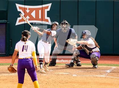 Thumbnail 2 in San Benito @ Pearland (UIL 6A Softball Semifinal) photogallery.