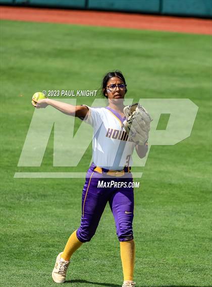 Thumbnail 1 in San Benito @ Pearland (UIL 6A Softball Semifinal) photogallery.