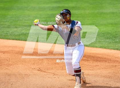 Thumbnail 2 in San Benito @ Pearland (UIL 6A Softball Semifinal) photogallery.