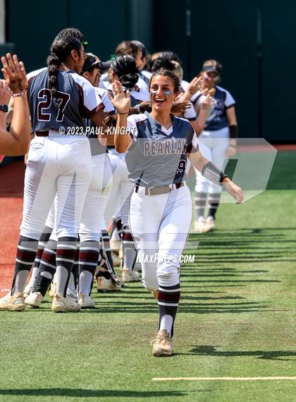 Thumbnail 3 in San Benito @ Pearland (UIL 6A Softball Semifinal) photogallery.