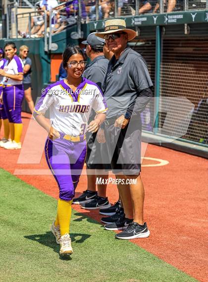 Thumbnail 1 in San Benito @ Pearland (UIL 6A Softball Semifinal) photogallery.