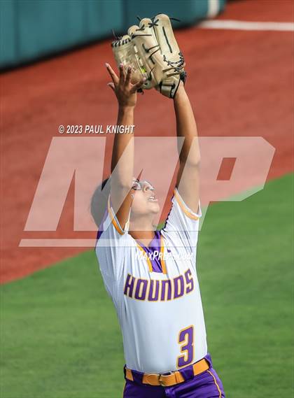 Thumbnail 2 in San Benito @ Pearland (UIL 6A Softball Semifinal) photogallery.