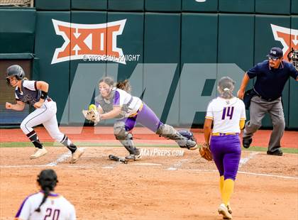 Thumbnail 1 in San Benito @ Pearland (UIL 6A Softball Semifinal) photogallery.