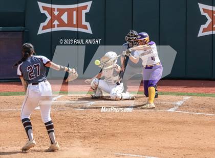 Thumbnail 2 in San Benito @ Pearland (UIL 6A Softball Semifinal) photogallery.