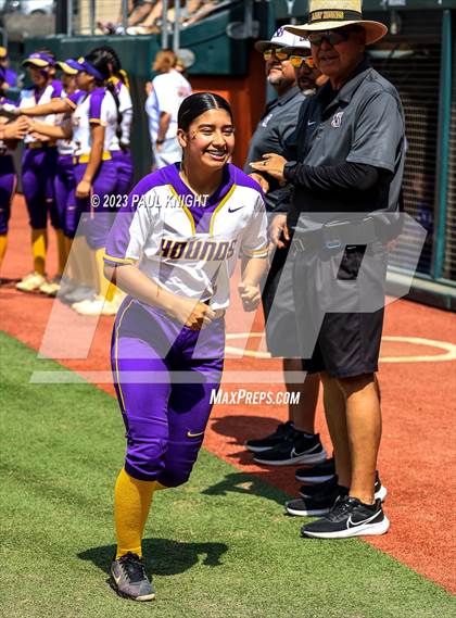 Thumbnail 3 in San Benito @ Pearland (UIL 6A Softball Semifinal) photogallery.