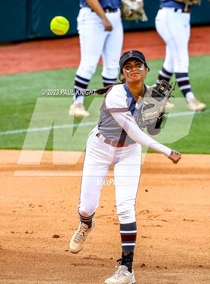 Thumbnail 1 in San Benito @ Pearland (UIL 6A Softball Semifinal) photogallery.