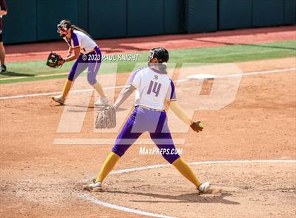 Thumbnail 3 in San Benito @ Pearland (UIL 6A Softball Semifinal) photogallery.