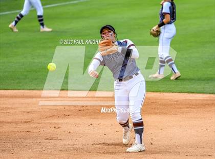 Thumbnail 1 in San Benito @ Pearland (UIL 6A Softball Semifinal) photogallery.