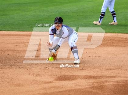 Thumbnail 2 in San Benito @ Pearland (UIL 6A Softball Semifinal) photogallery.