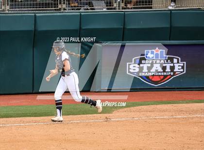 Thumbnail 3 in San Benito @ Pearland (UIL 6A Softball Semifinal) photogallery.