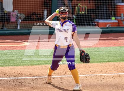 Thumbnail 2 in San Benito @ Pearland (UIL 6A Softball Semifinal) photogallery.