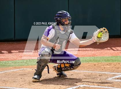 Thumbnail 3 in San Benito @ Pearland (UIL 6A Softball Semifinal) photogallery.