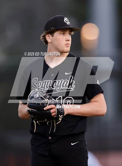 Thumbnail 1 in Sequoyah @ Lassiter photogallery.