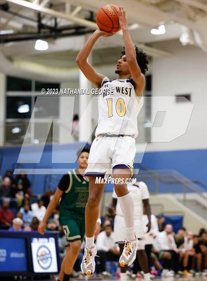 Thumbnail 3 in Bryan vs. Bellevue West (Metro Tournament) photogallery.