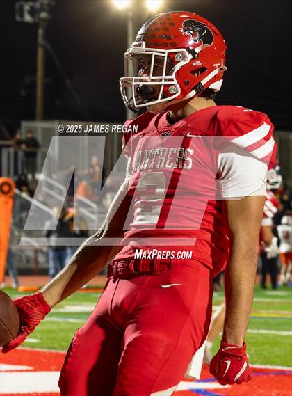 Thumbnail 3 in Half Moon Bay @ Burlingame (CCS D4 Quarterfinal) photogallery.