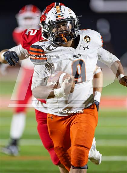 Thumbnail 2 in Half Moon Bay @ Burlingame (CIF CCS D4 Quarterfinal) photogallery.