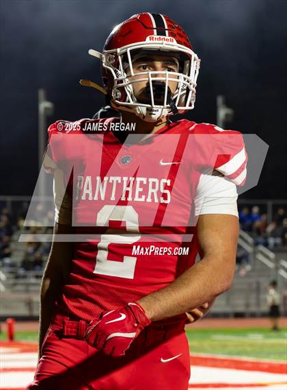 Thumbnail 1 in Half Moon Bay @ Burlingame (CCS D4 Quarterfinal) photogallery.