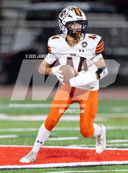 Thumbnail 1 in Half Moon Bay @ Burlingame (CCS D4 Quarterfinal) photogallery.