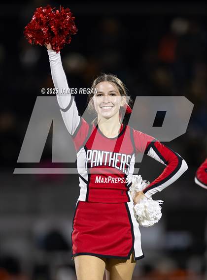 Thumbnail 3 in Half Moon Bay @ Burlingame (CIF CCS D4 Quarterfinal) photogallery.