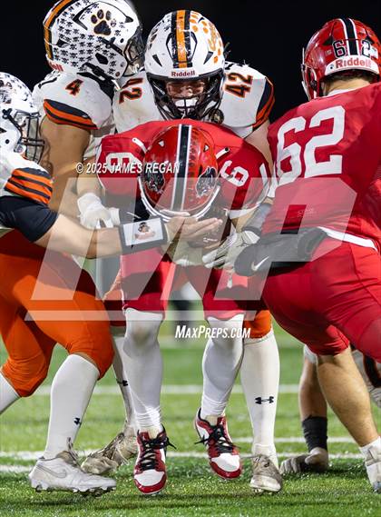 Thumbnail 2 in Half Moon Bay @ Burlingame (CIF CCS D4 Quarterfinal) photogallery.