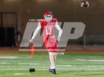 Thumbnail 1 in Half Moon Bay @ Burlingame (CIF CCS D4 Quarterfinal) photogallery.