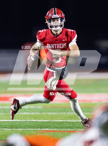 Thumbnail 1 in Half Moon Bay @ Burlingame (CIF CCS D4 Quarterfinal) photogallery.