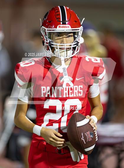 Thumbnail 3 in Half Moon Bay @ Burlingame (CCS D4 Quarterfinal) photogallery.