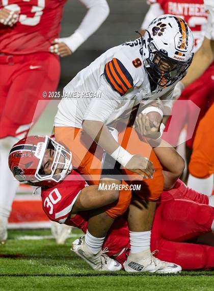 Thumbnail 1 in Half Moon Bay @ Burlingame (CCS D4 Quarterfinal) photogallery.