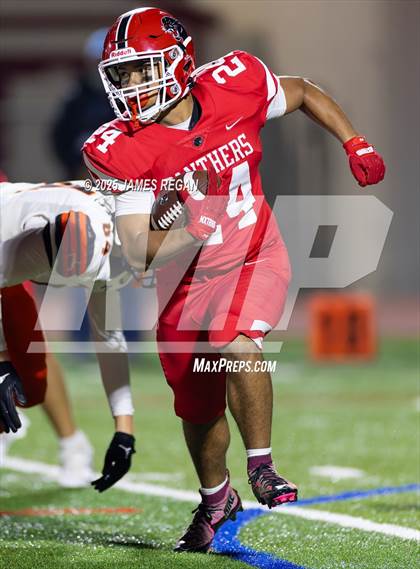 Thumbnail 2 in Half Moon Bay @ Burlingame (CCS D4 Quarterfinal) photogallery.