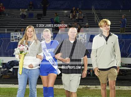 Thumbnail 3 in Stanton (Senior Night) photogallery.