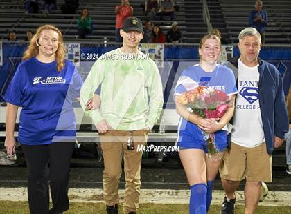 Thumbnail 3 in Stanton (Senior Night) photogallery.