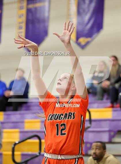 Thumbnail 3 in Middle Tennessee Christian vs. Lipscomb Academy photogallery.