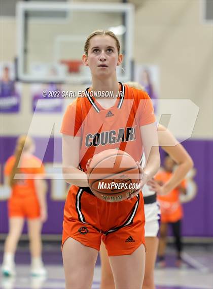 Thumbnail 1 in Middle Tennessee Christian vs. Lipscomb Academy photogallery.