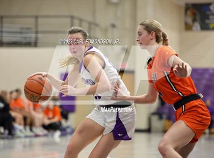 Thumbnail 3 in Middle Tennessee Christian vs. Lipscomb Academy photogallery.
