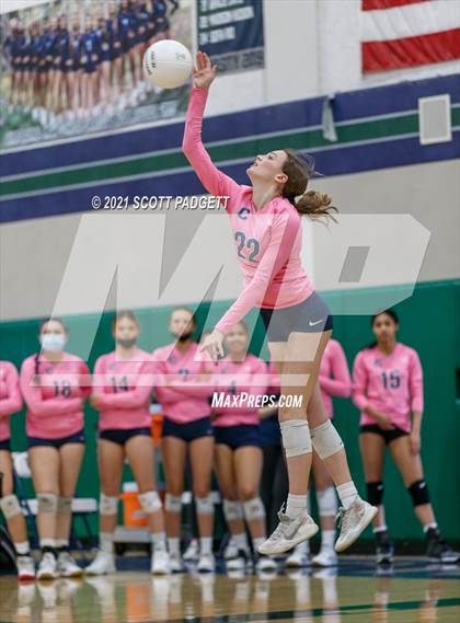 Thumbnail 1 in Great Oak @ Chaparral photogallery.