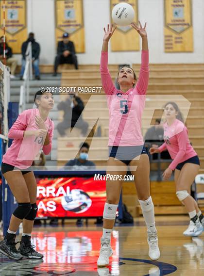 Thumbnail 1 in Great Oak @ Chaparral photogallery.