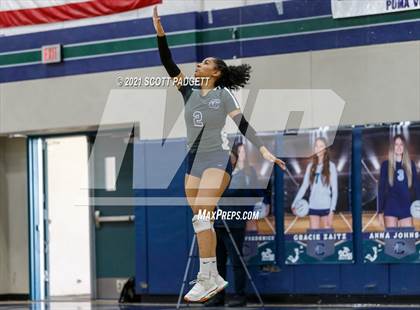 Thumbnail 3 in Great Oak @ Chaparral photogallery.