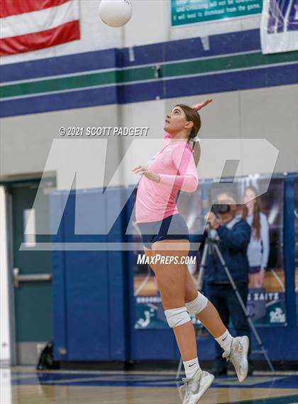 Thumbnail 3 in Great Oak @ Chaparral photogallery.