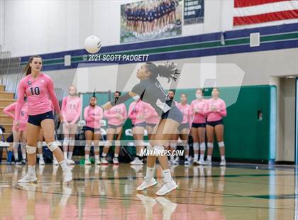 Thumbnail 1 in Great Oak @ Chaparral photogallery.