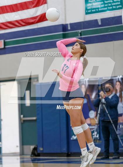 Thumbnail 1 in Great Oak @ Chaparral photogallery.