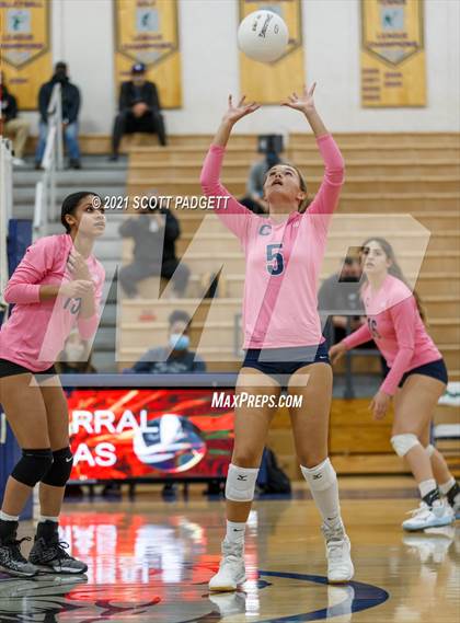 Thumbnail 3 in Great Oak @ Chaparral photogallery.