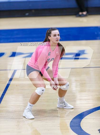 Thumbnail 3 in Great Oak @ Chaparral photogallery.