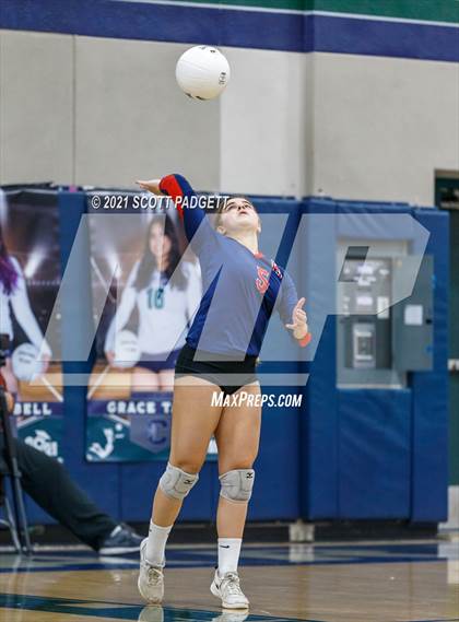Thumbnail 1 in Great Oak @ Chaparral photogallery.