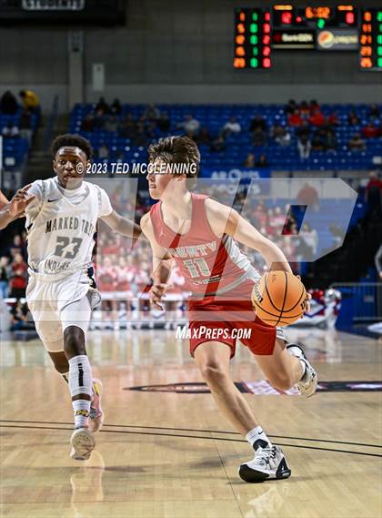 Thumbnail 1 in Marked Tree vs. County Line (AAA 1A State Final) photogallery.
