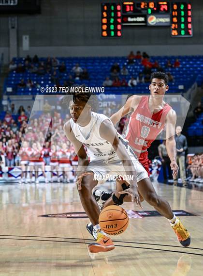 Thumbnail 3 in Marked Tree vs. County Line (AAA 1A State Final) photogallery.